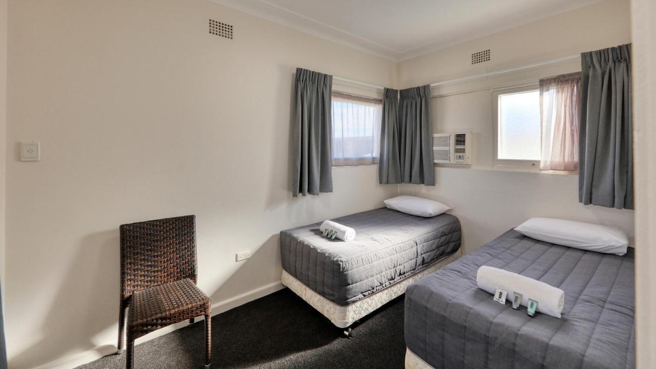Cowra Motor Inn Exteriér fotografie